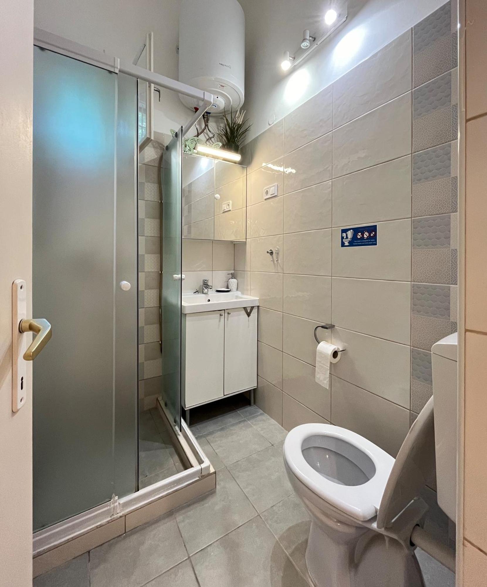 Brand New Garden Flat / Free Parking Leilighet Budapest Eksteriør bilde